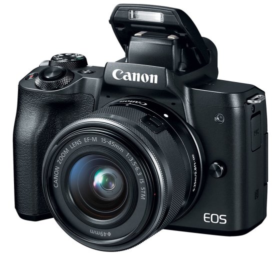 Canon EOS M50 vyklopený blesk