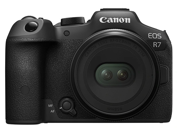 Canon RF-S 7.8mm F4 STM Dual Lens na EOS R7