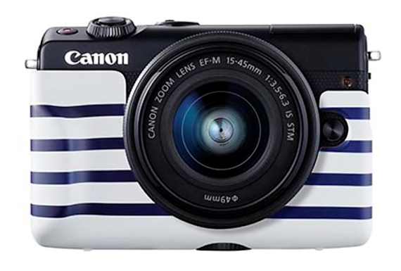 Canon EOS M100 s krytem