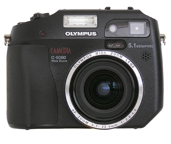 Olympus Camedia C-5060: Kompakt se širokým okem