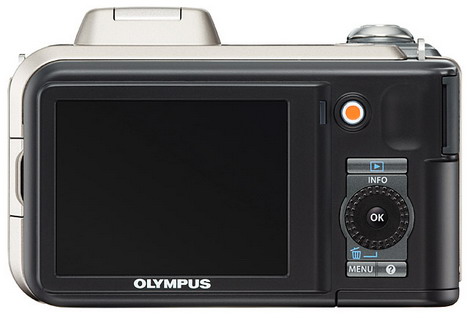 Olympus SP-600UZ s 15× optickým zoomem