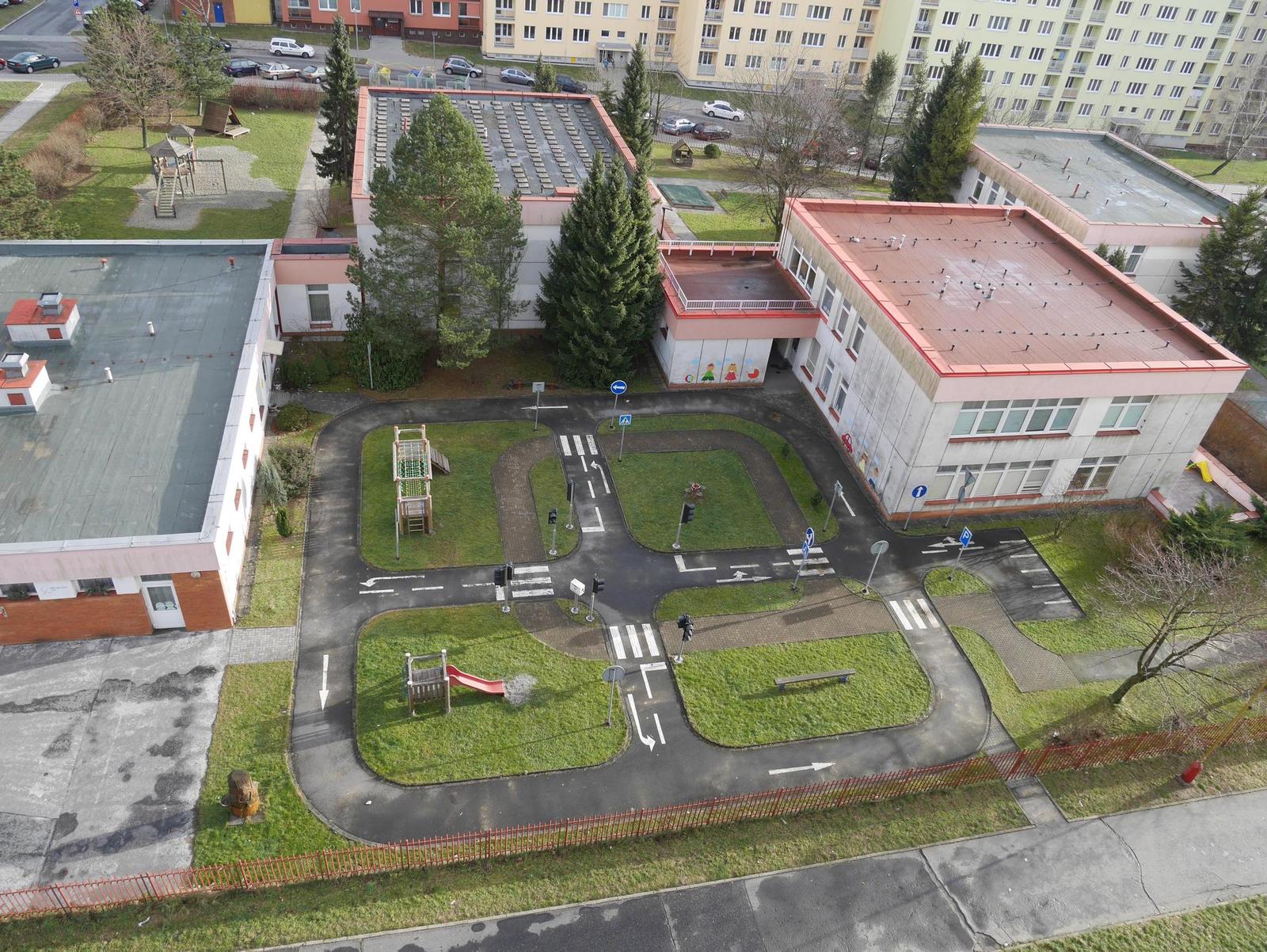 Panasonic Lumix G Vario 12-32mm f/3.5-5.6 ASPH. / MEGA O.I.S.