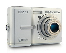 Praktica DCZ 8.2: Malý rodinný kompakt