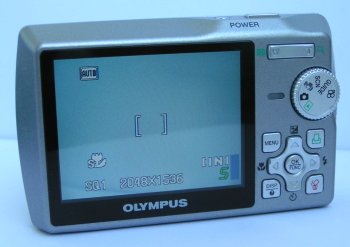 Mju 700: Neortodoxní mjučko