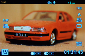 Olympus OM-D E-M5: elegantní fotokladivo