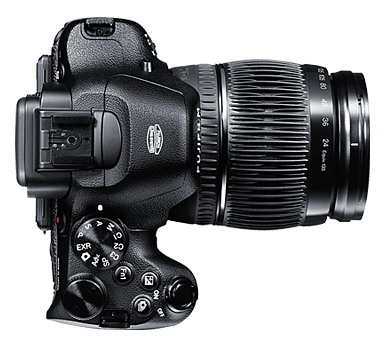 Ultrazoom Fujifilm FinePix X-S1 oficiálně představen