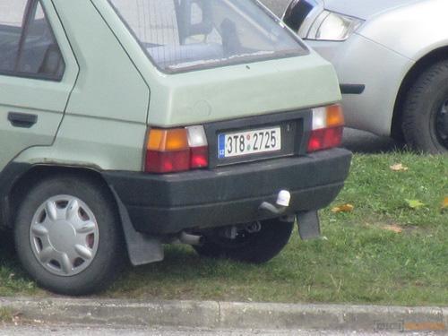 Canon PowerShot SX30 IS: sebevědomý rekordman