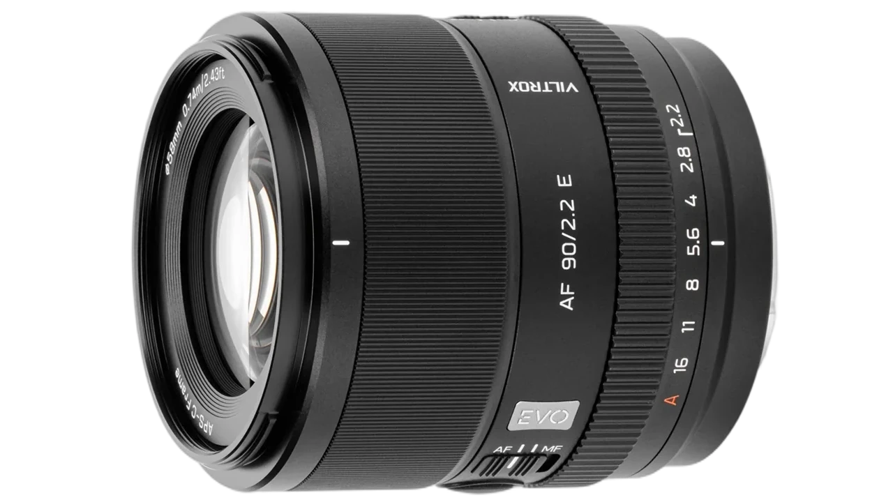 Viltrox představuje objektiv AF 90mm F2.2 EVO pro APS-C