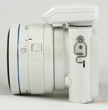 Samsung NX1000: sněhobílý bezdrát