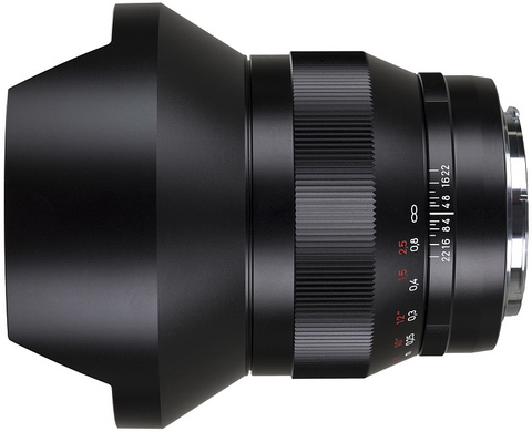 Carl Zeiss přichází s objektivem Distagon T* 2.8/15