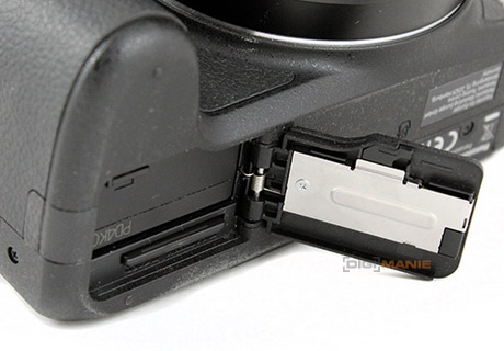 Panasonic Lumix FZ1000: legenda je zpátky