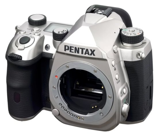 Pentax poodhalil novou vlajkovou loď APS-C DSLR