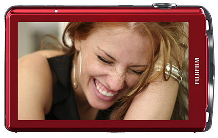 Stylový kompakt Fujifilm FinePix Z800EXR