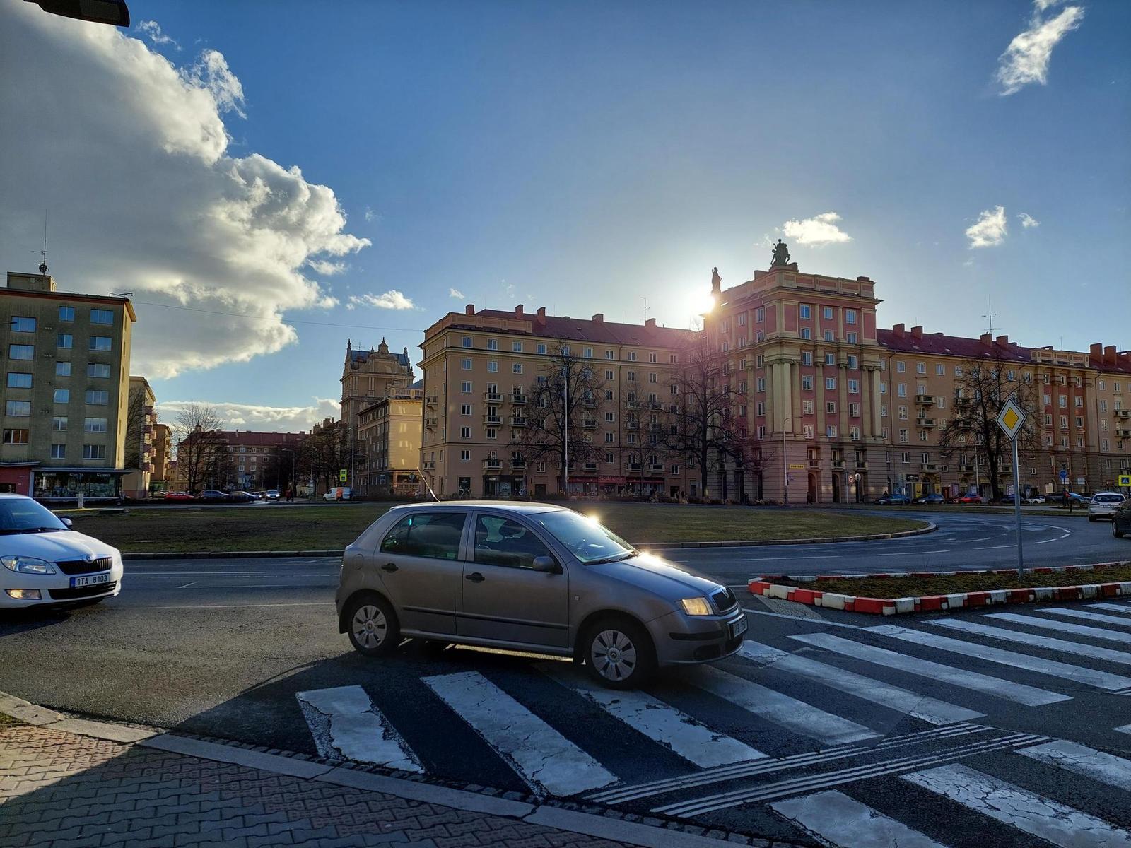 Samsung Galaxy A52s 5G: populární univerzál