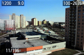 Canon EOS M: první pokus