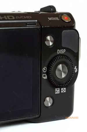 Sony NEX-5: netradiční minimalista