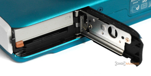 Canon PowerShot SX220/SX230 HS: (pří)jemná evoluce