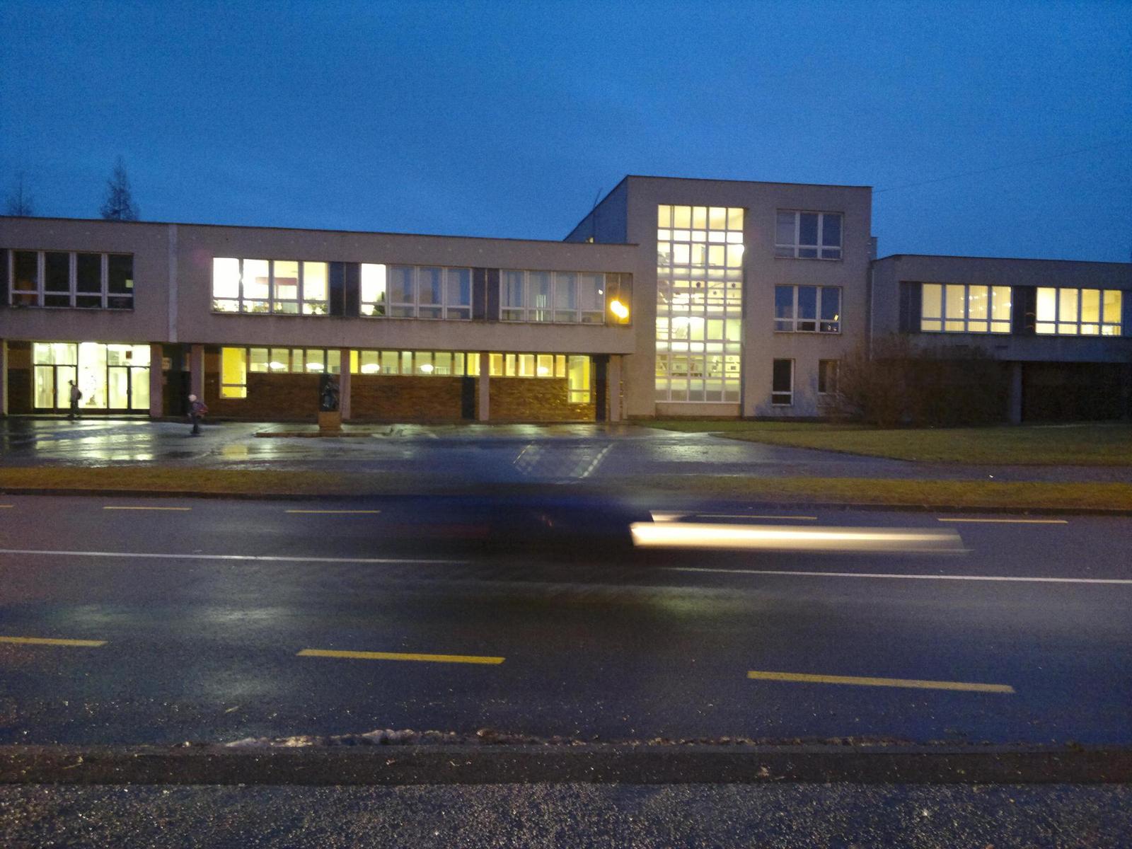 Nokia N8: lepší než kompakt?