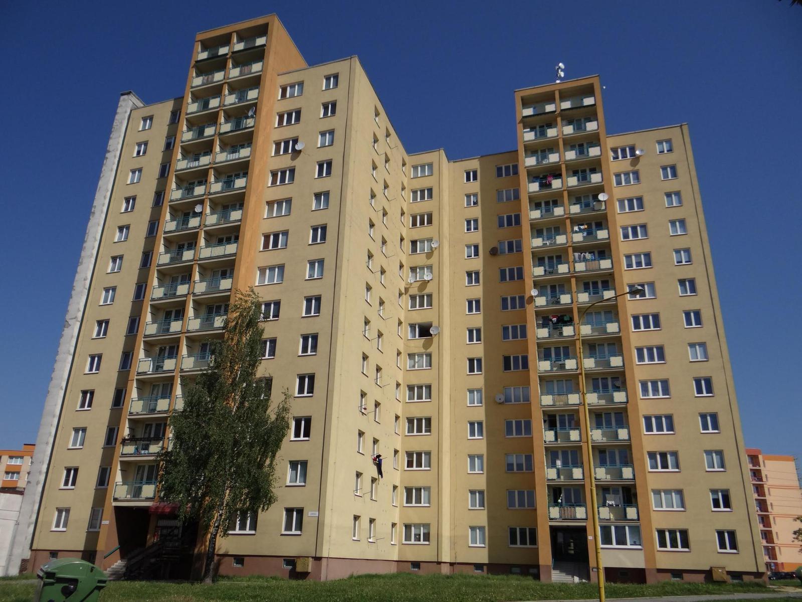 Sony Cyber-shot HX200V: ultrazoomový rychlík