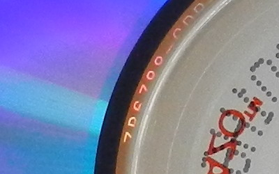 Nikon Coolpix S9100: rudý bojovník