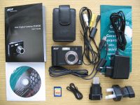 Acer CR-8350: Kompaktních 8 Mega