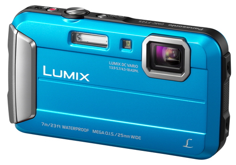 Dva odolné kompakty Panasonicu, Lumix FT5 a FT25
