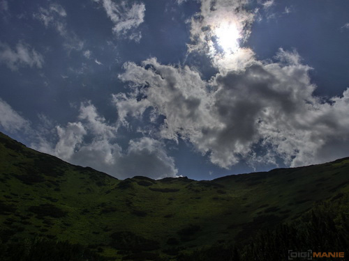 Casio EXILIM ZR100: kapesní formule