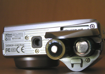 Coolpix 7600: Sedmimilionový kompakt