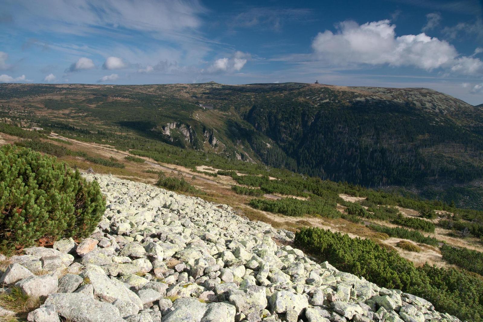 nama5: švýcarský nůž na RAW ze Slovenska
