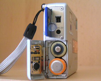 DiMAGE X21: decentní upgrade "lidové" dvacítky