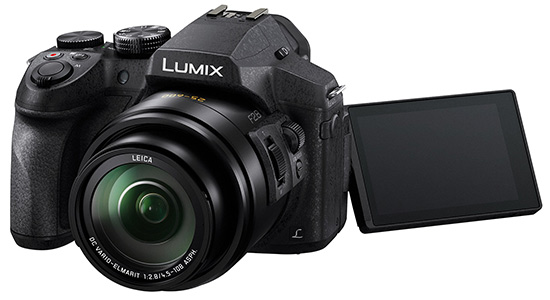 Vodě odolný ultrazoom Panasonic Lumix FZ300 s F2,8 objektivem