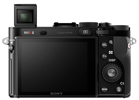 Full frame kompakt Sony Cyber-shot RX1R II dostal EVF a 42 MPx