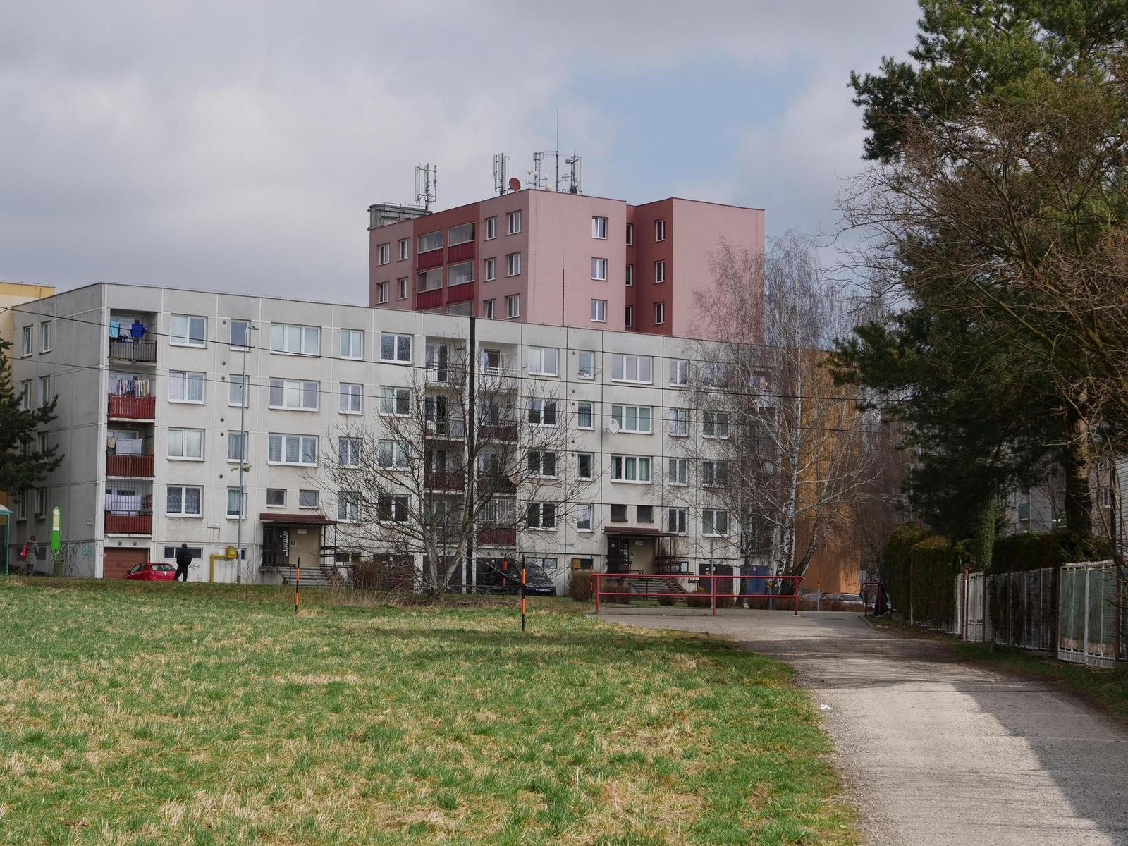 Panasonic Leica DG Vario-Elmarit 12-60mm / F2.8-4.0 ASPH. / Power O.I.S.