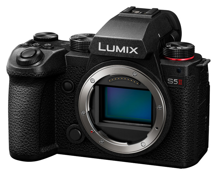 Fotoaparát Lumix S5 II. Nejuniverzálnější hybrid široko daleko