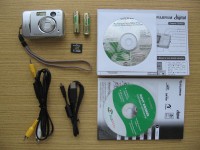 FujiFilm FinePix A345 - nenáročný pracant