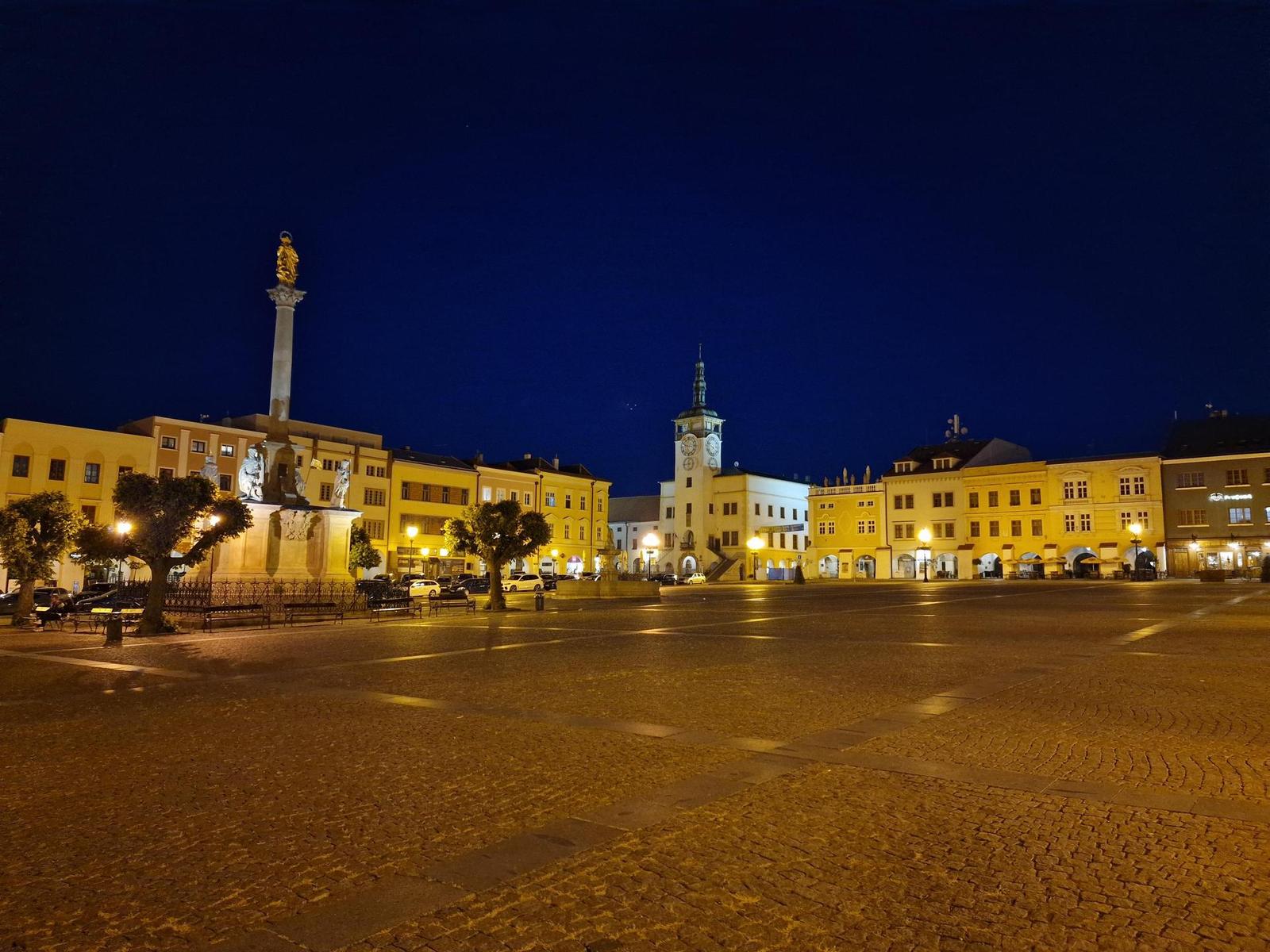 Samsung Galaxy S22 Ultra: pětioký fotografický král?