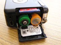 Caplio R1: Široká kompaktní náruč