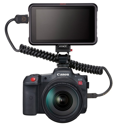 Canon EOS R5 C přináší 8K 60p i aktivní chlazení