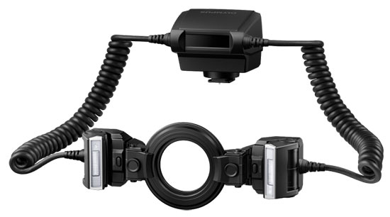 Olympus uvedl makro blesk STF-8
