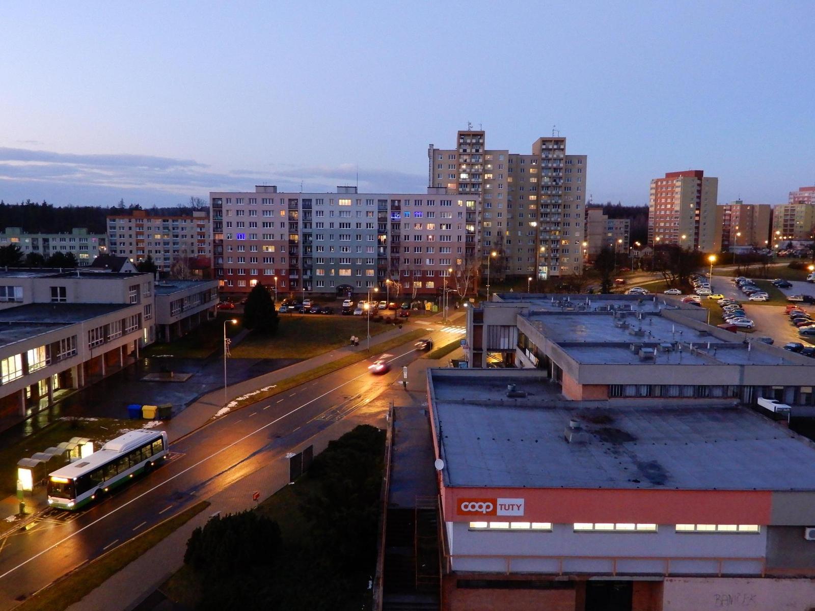 Nikon Coolpix A900: 4K do kapsy