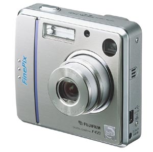 FujiFilm FinePix F420: Elegance nadevše
