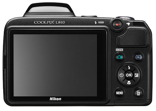 Ultrazoom Nikon Coolpix L810 se širokoúhlým 22,5mm ohniskem