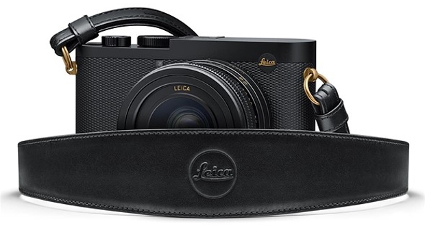 Leica uvádí limitovanou edici kompaktu Q2 Daniel Craig x Greg Williams
