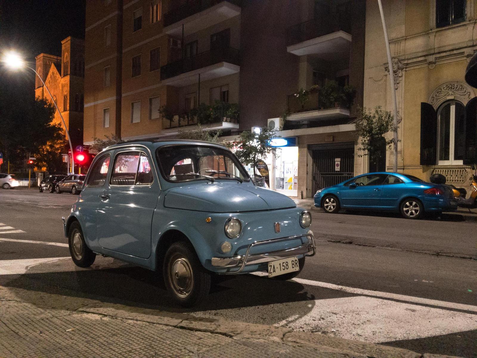 Apple iPhone SE: kompaktní silák