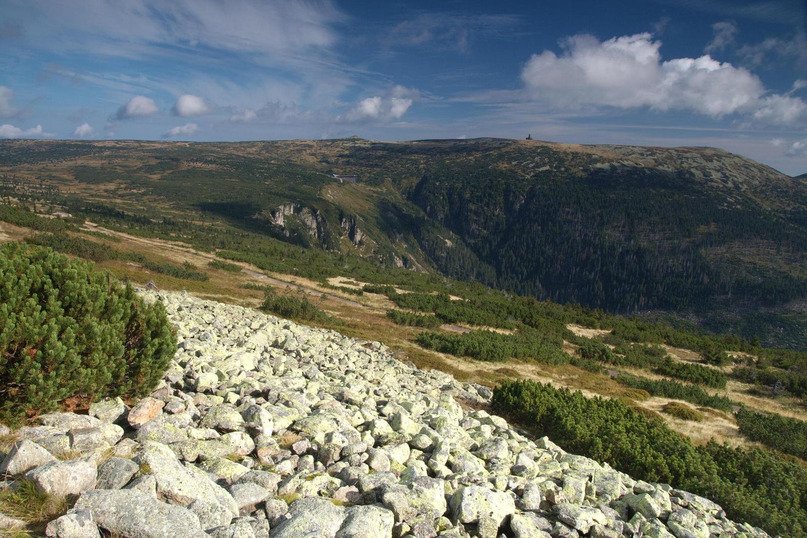 nama5: švýcarský nůž na RAW ze Slovenska