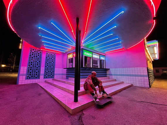 Apple ProRAW v nových iPhonech bude 12bitový se 14EV DR