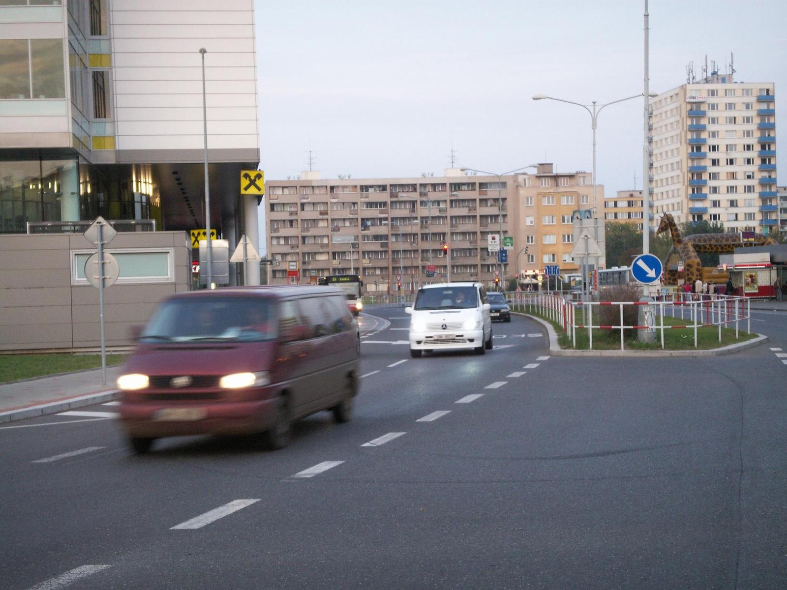 Stabilizovaný osmimegapixelový kapesní krasavec