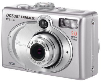 Umax se čtveřicí novinek