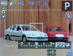 Canon PowerShot SX30 IS: sebevědomý rekordman