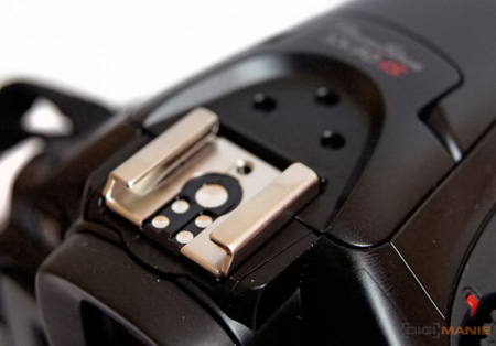 Canon PowerShot SX30 IS: sebevědomý rekordman